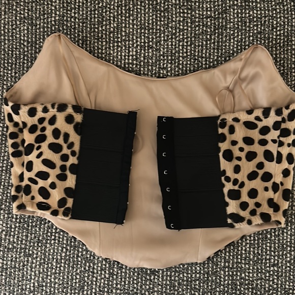Cheetah print corset top - Picture 2 of 4